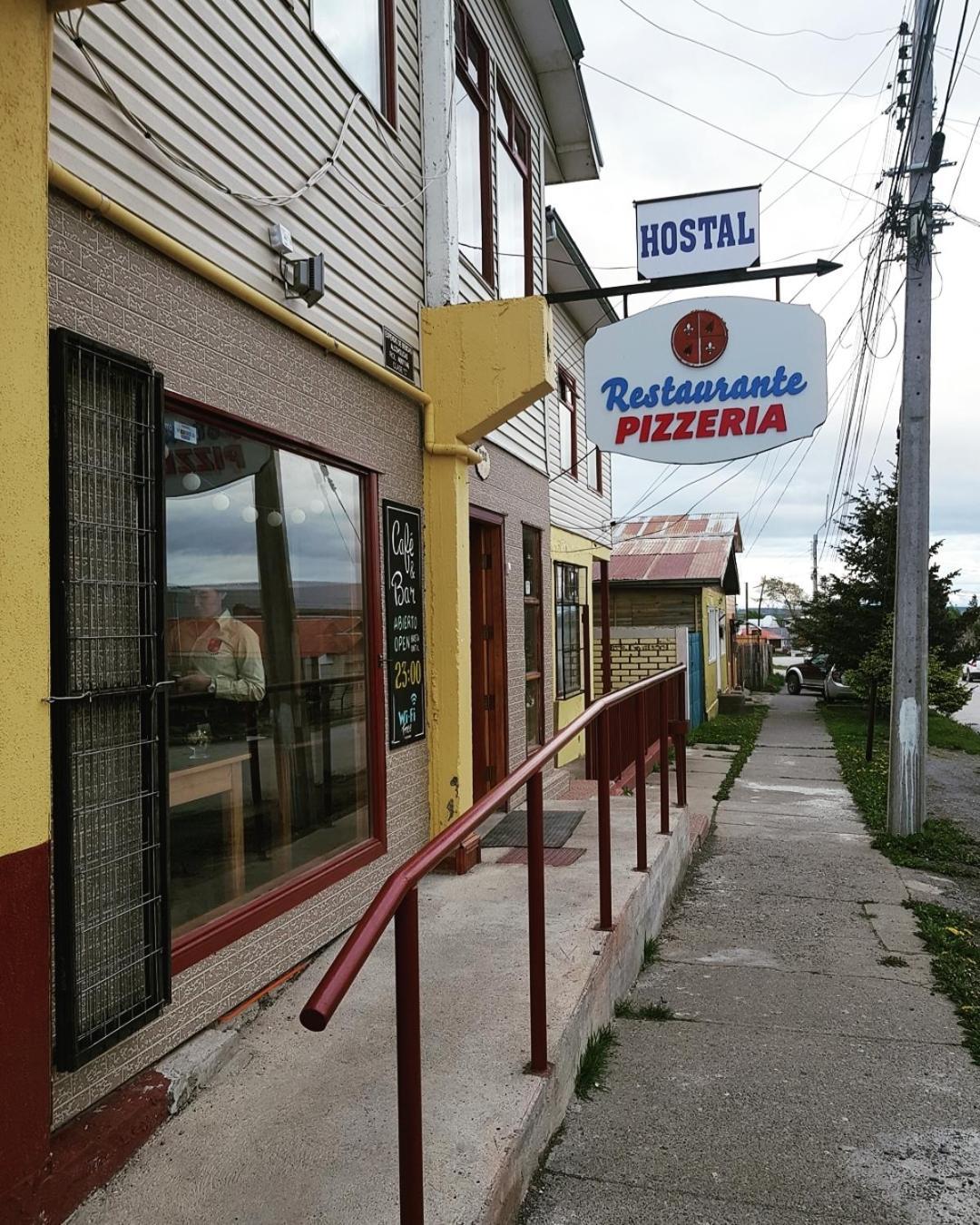 Hostal Alcazar Puerto Natales Exterior foto