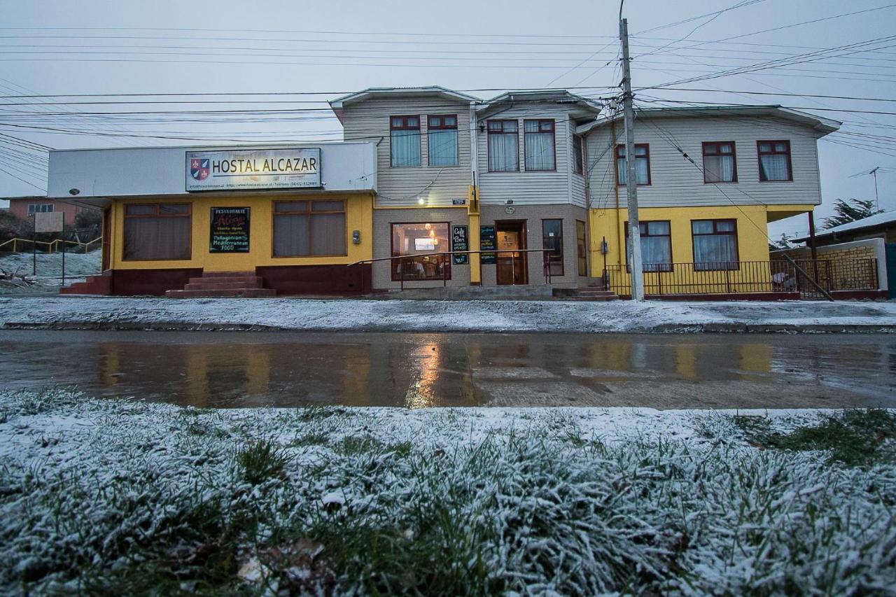 Hostal Alcazar Puerto Natales Exterior foto